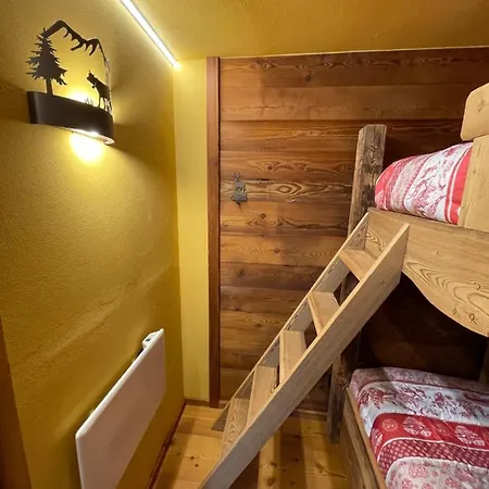 Del Cervino Cir N 0016 דירה